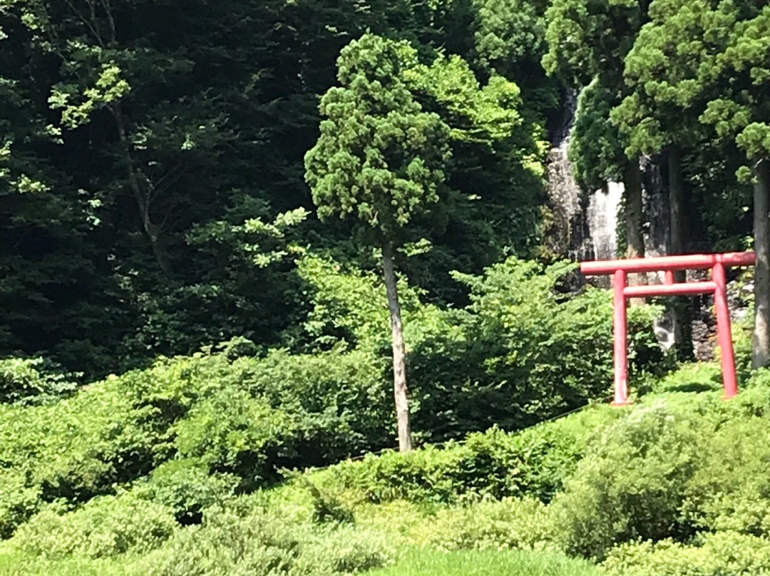 Shiraito Fall-户泽村必去景点