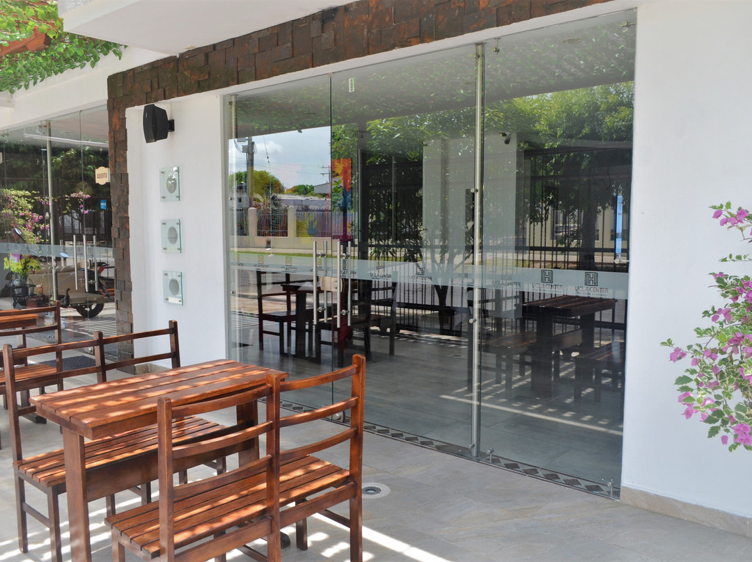 Hotel Ucla Center主图