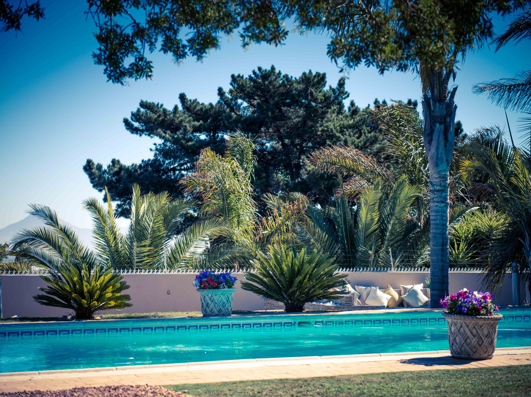 Capo Cabana Guesthouse主图