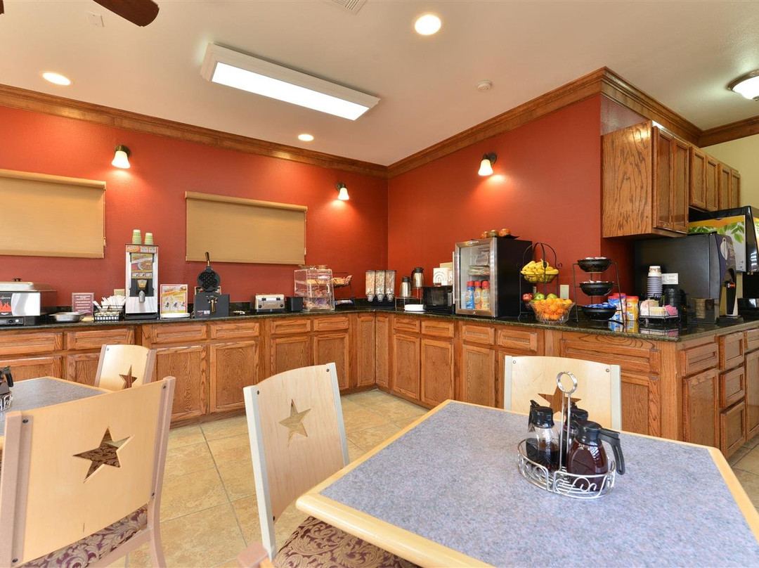 Best Western Regency Inn & Suites主图