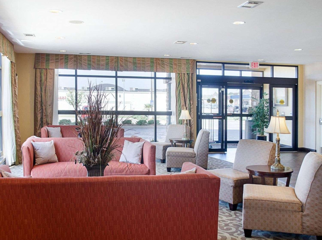 Comfort Suites Greenwood主图