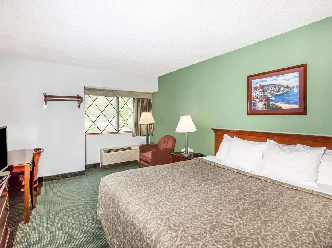 FairBridge Inn Express Nyack主图