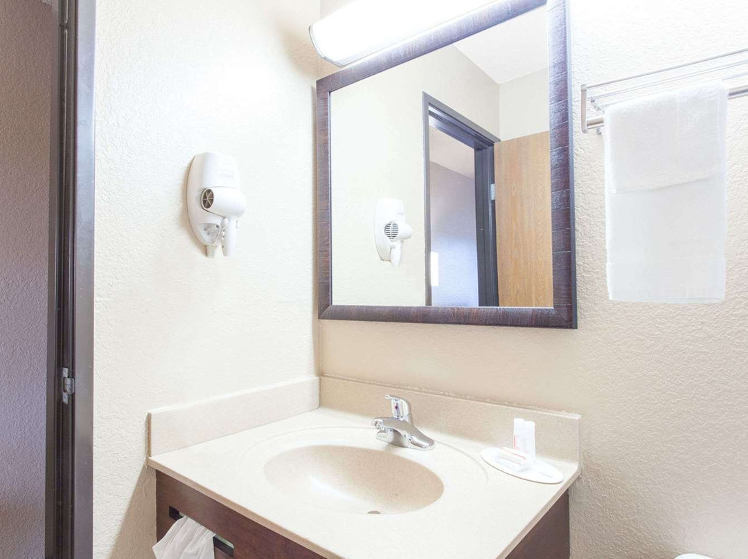 Super 8 by Wyndham Norton VA主图