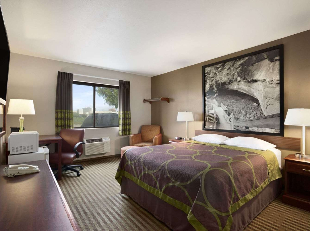 Super 8 by Wyndham Fremont NE主图