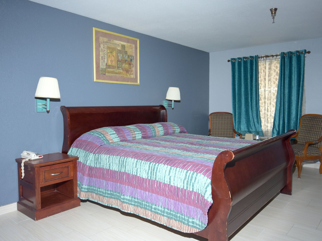 The Shades Motel主图