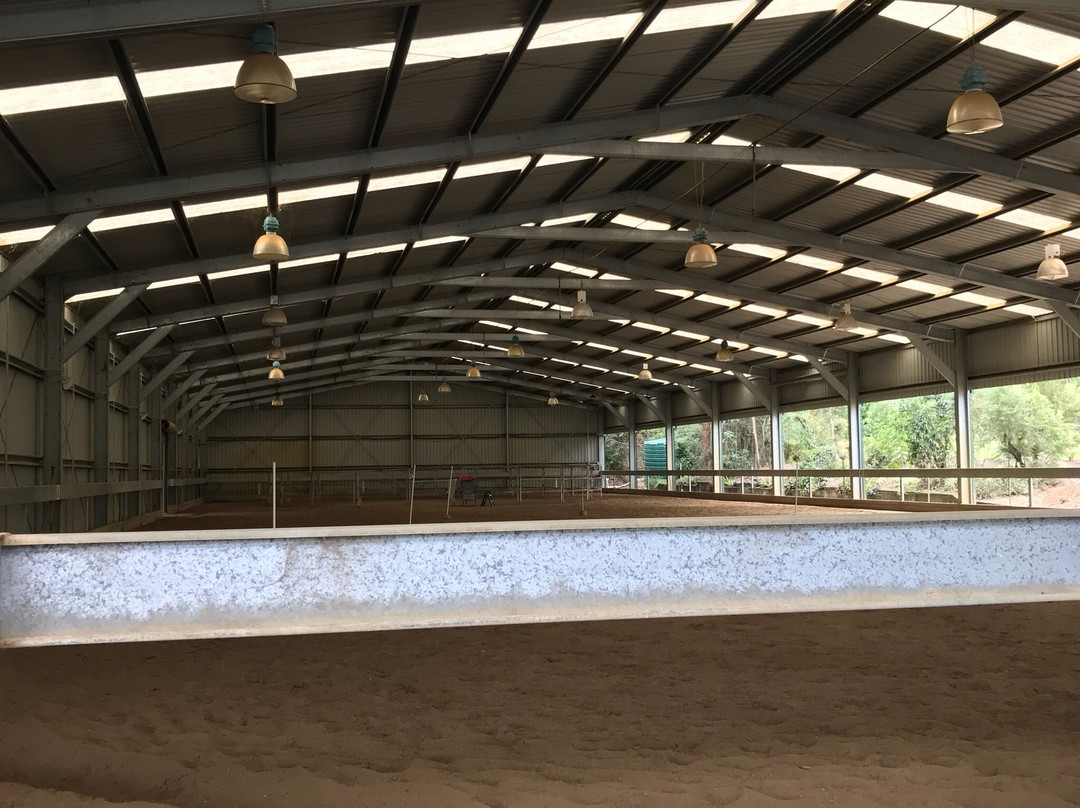 Cherbon Waters Equestrian Centre景点图片