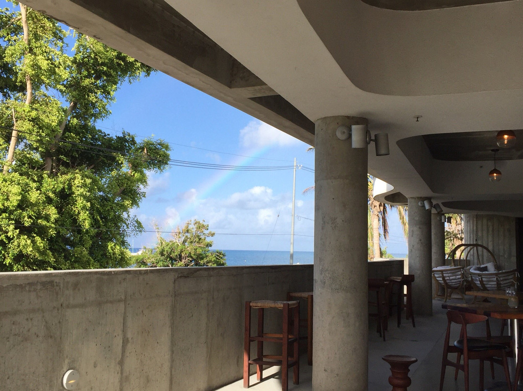 艾尔布洛克酒店主图