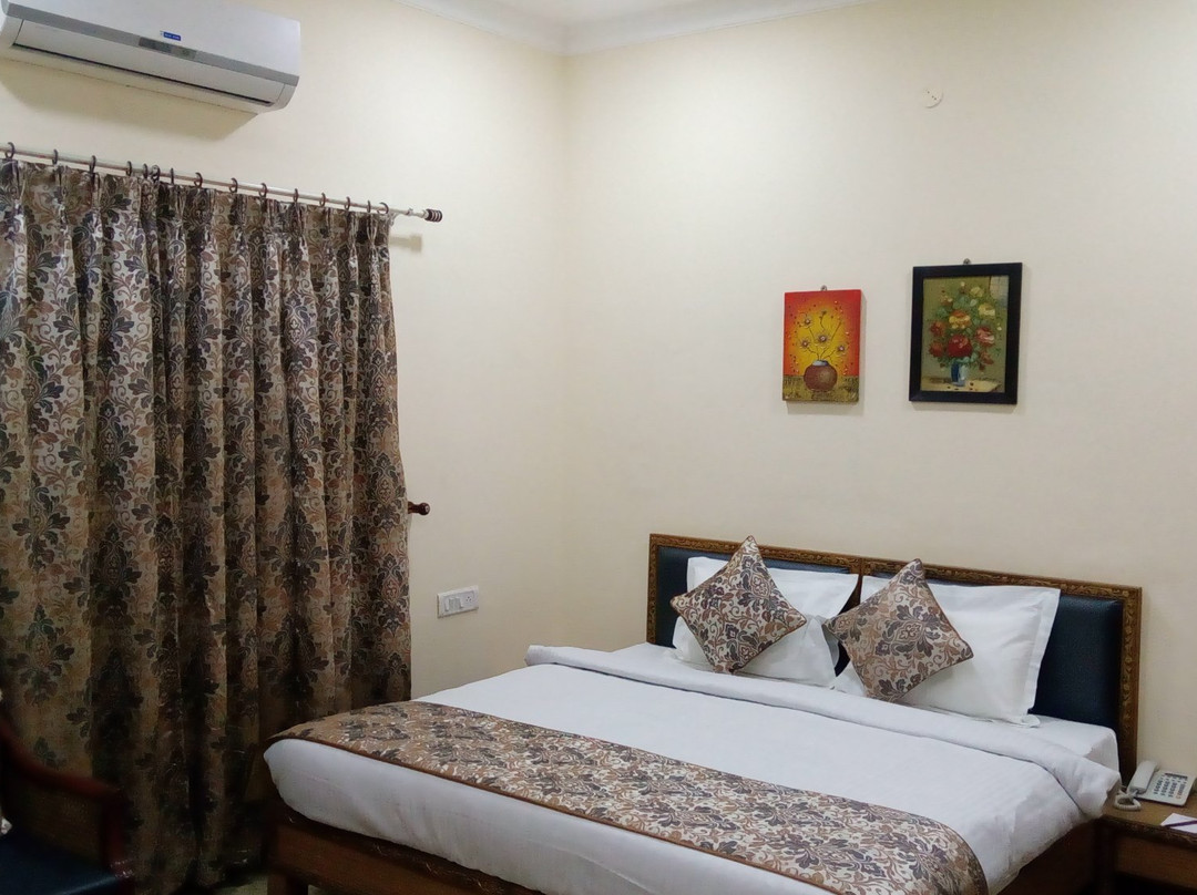 Lake Hills Serviced Apartment主图