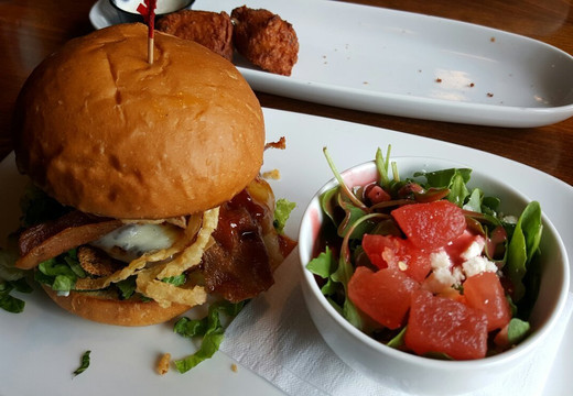 Crooked Pint Ale House主图