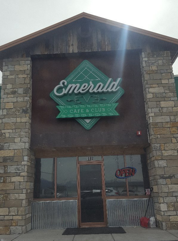 Salem餐馆和美食-Emerald Eve
