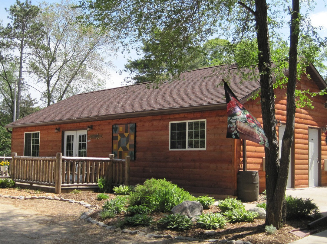 Bayview Resort on Montello Lake主图