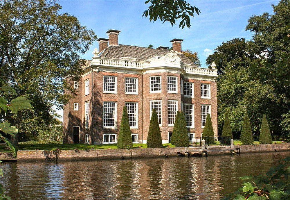 Tjalk NERO-马尔森必去景点