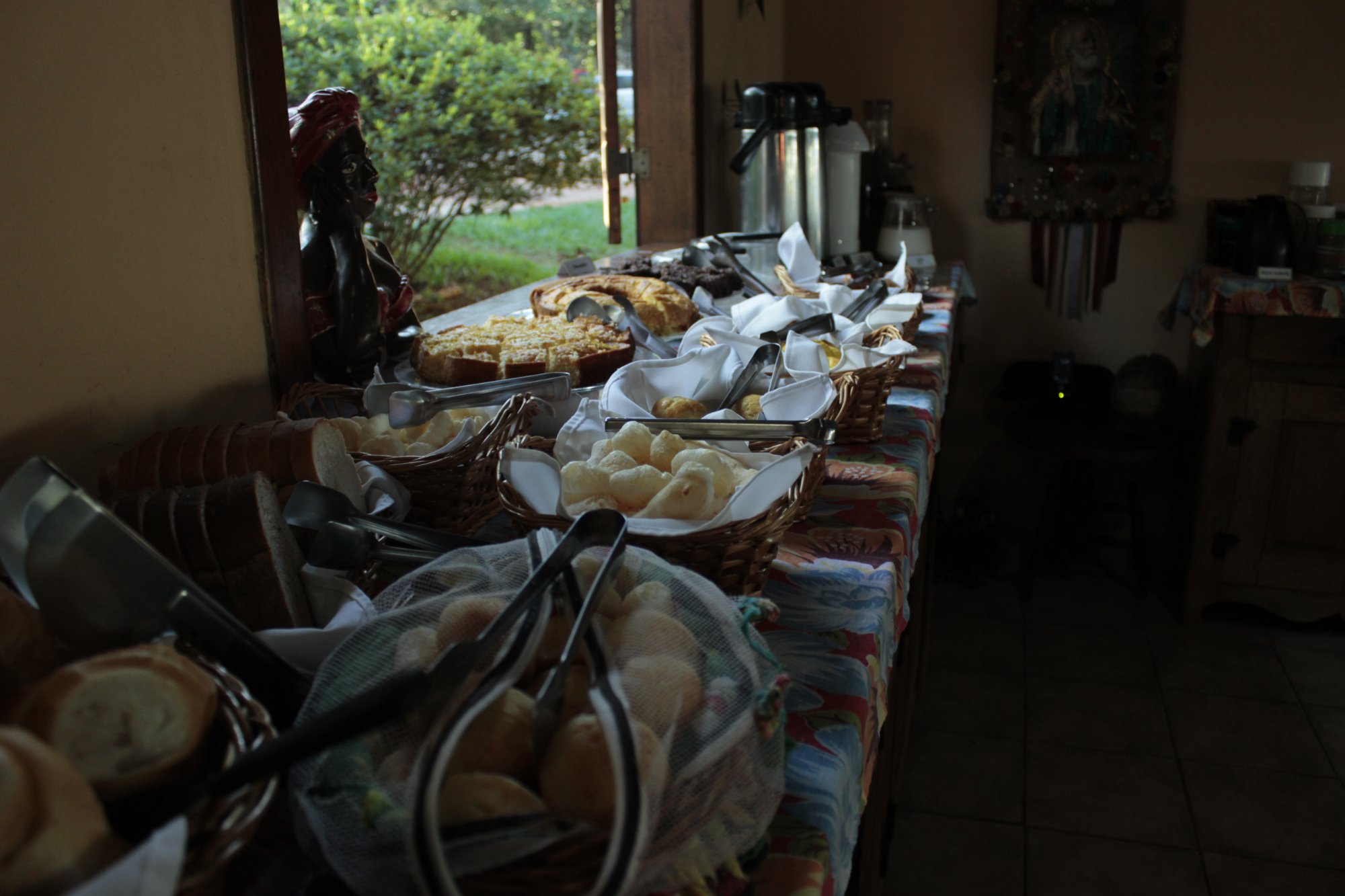 Pousada Alto do Bau-餐饮