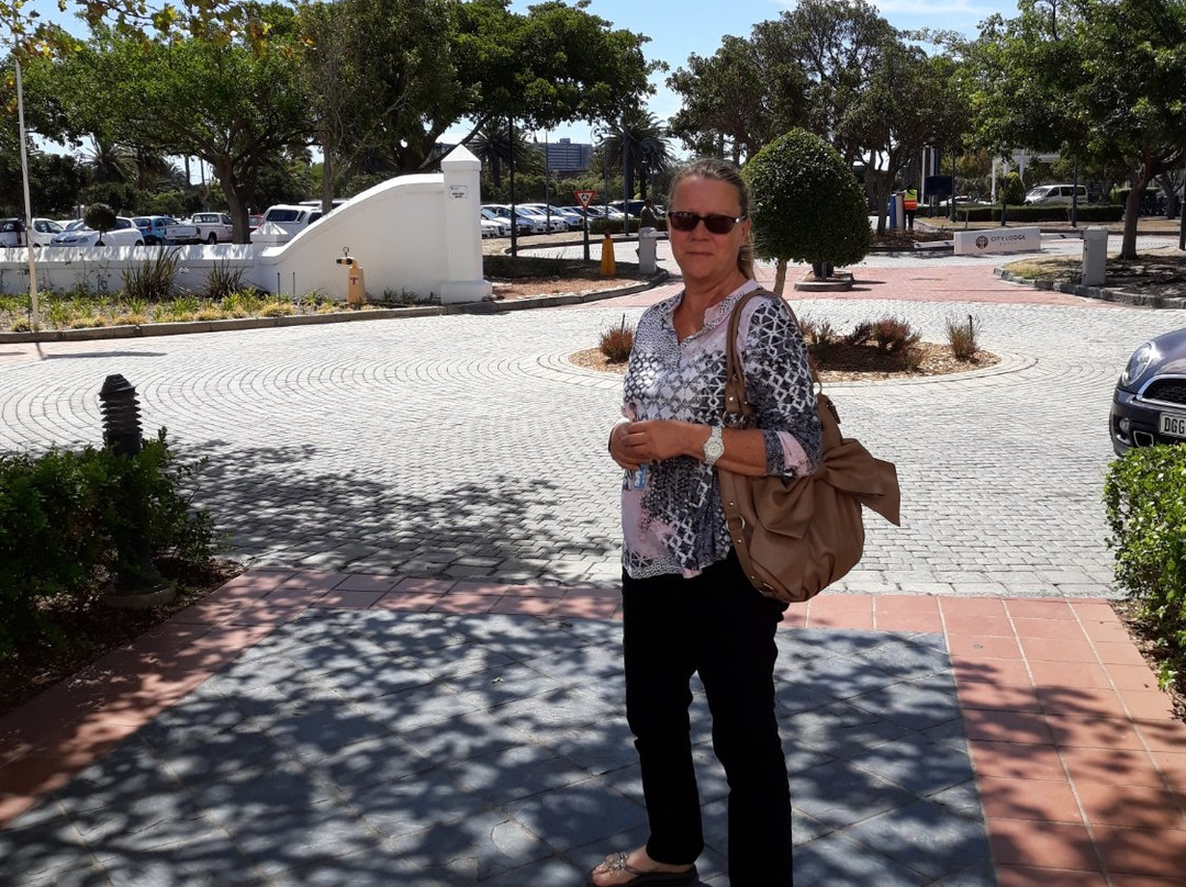 格兰德韦斯特城市宾馆主图