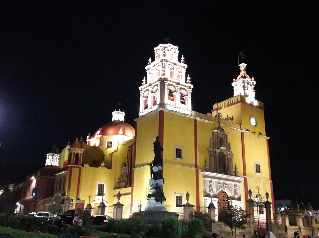 Plaza de la Paz景点图片