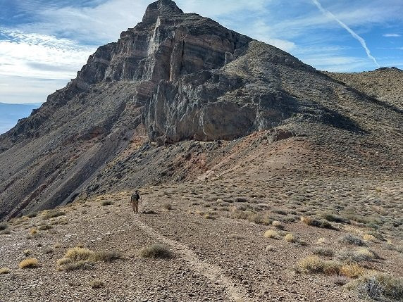 Thimble Peak Trail-死亡谷国家公园必去景点