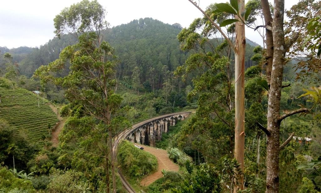 Demodara酒店住宿-9 Arch View Rest Inn