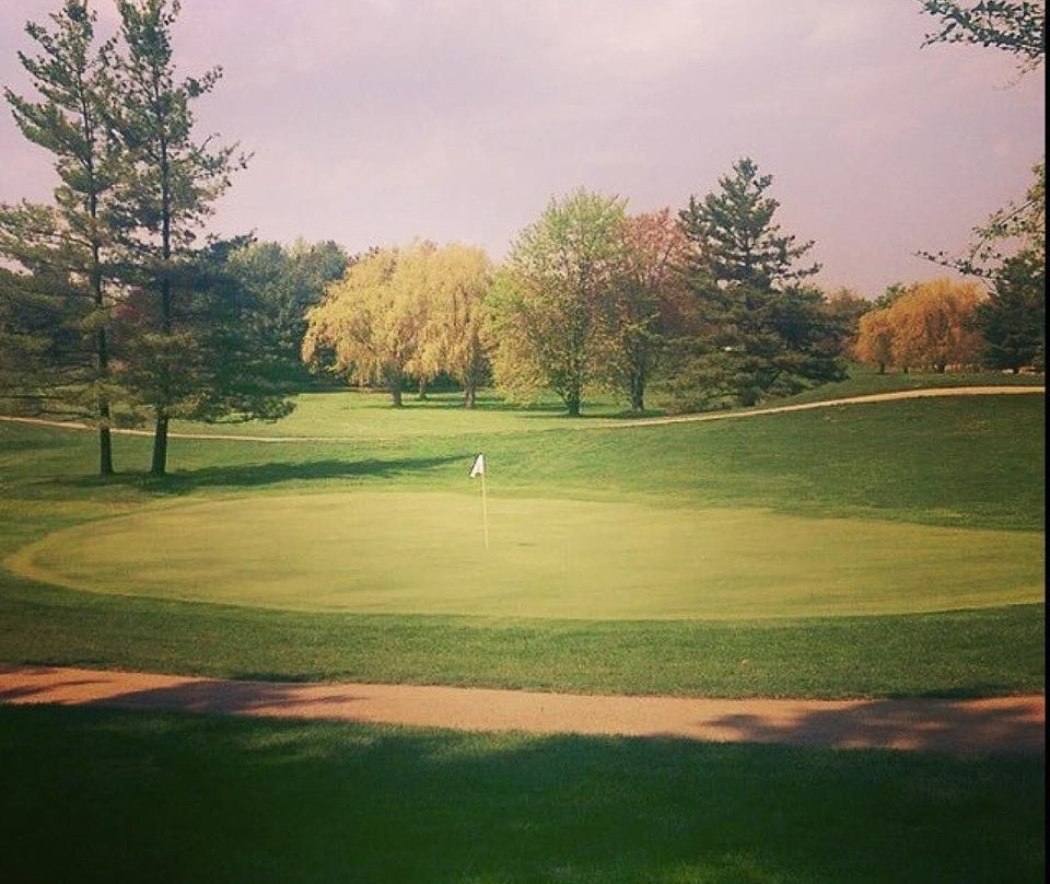 Knollwood Golf Club-安卡斯特必去景点