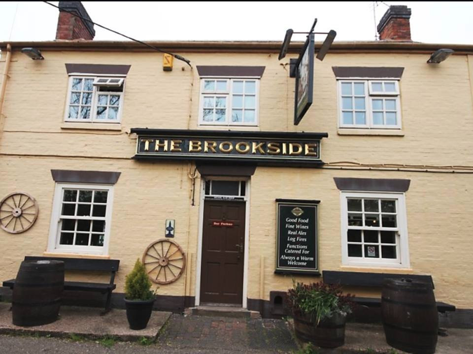 Hungarton餐馆和美食-The Brookside Inn