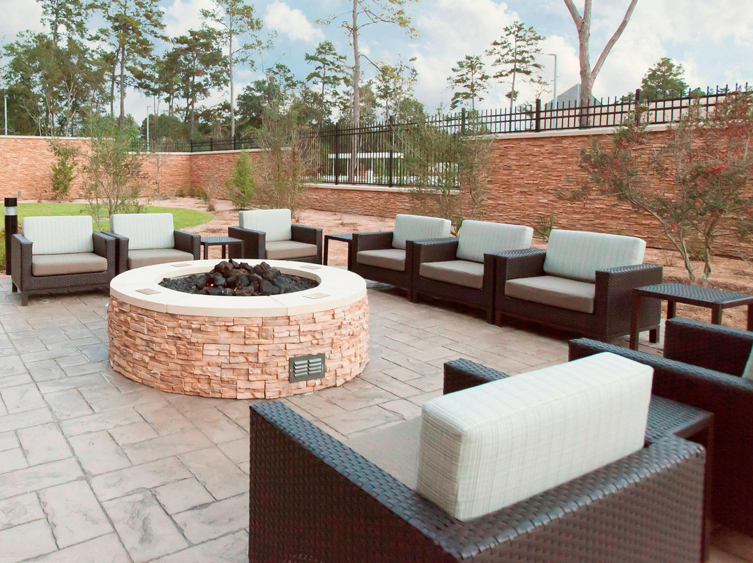 Courtyard by Marriott Houston City Place主图