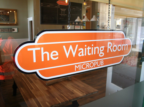 The Waiting Room-惠特比必去景点