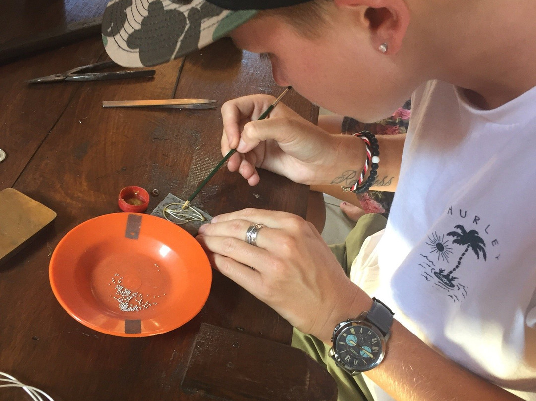 Dewi Sitha Jewelry-苏卡瓦堤必去景点