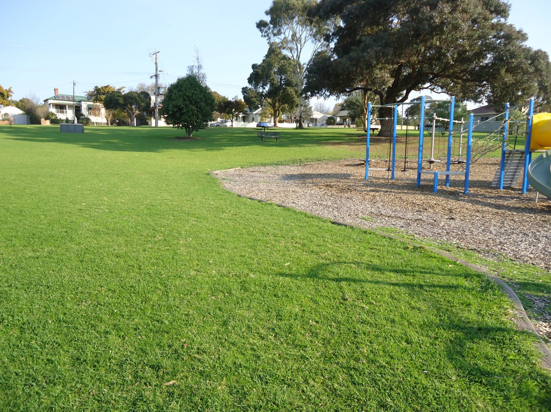 Hubert Osborne Park-特拉拉尔根必去景点