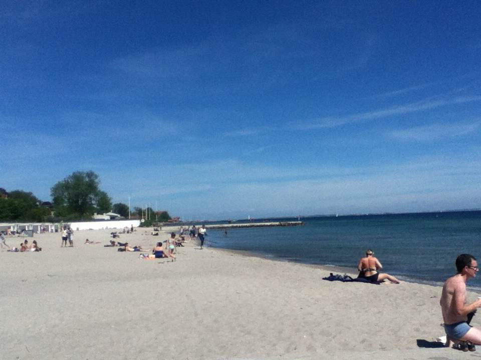 Bellevue Beach景点图片