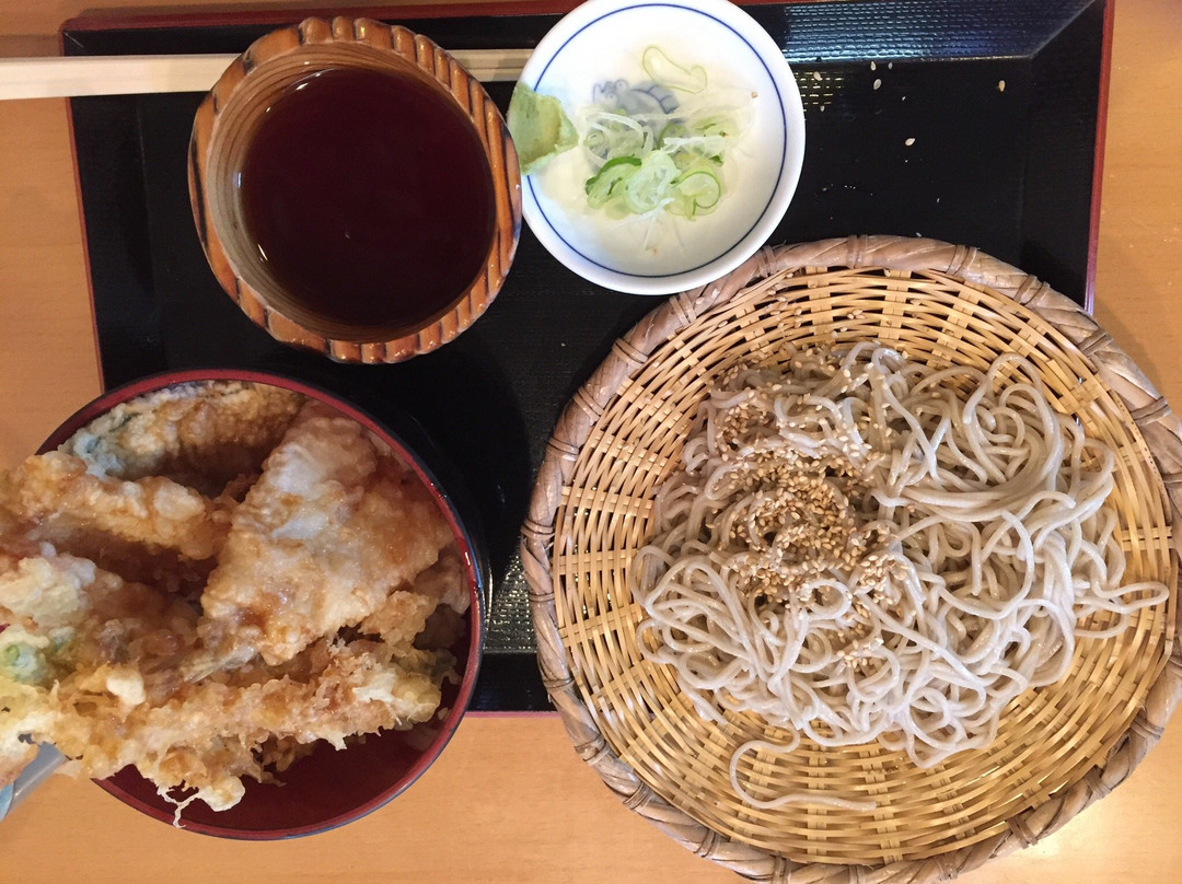 伊東駅前そばスタンド天茶家