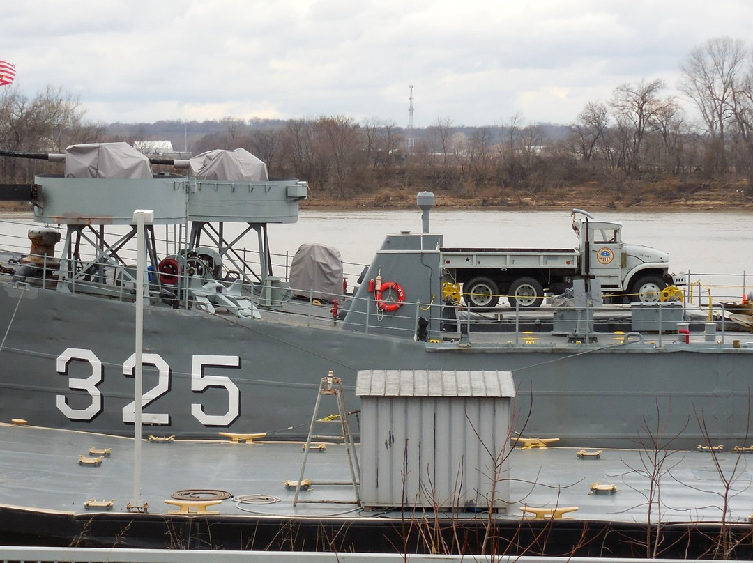 USS LST Ship Memorial景点图片