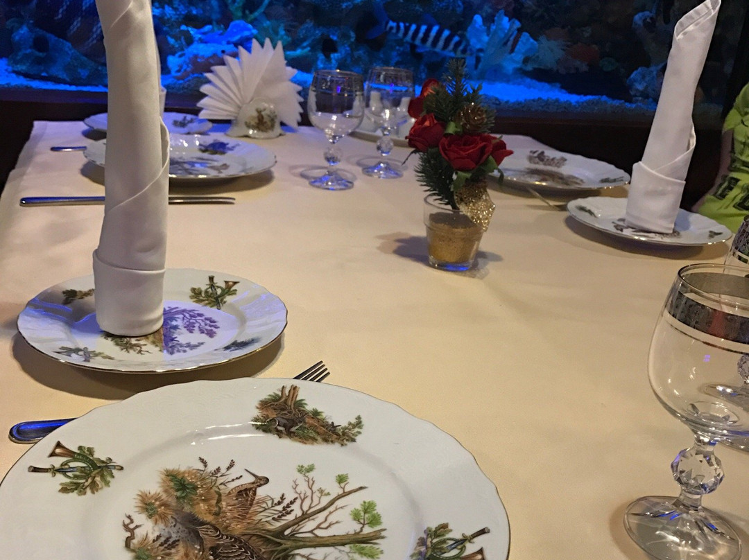 Krasnyy Sad酒店住宿-Okhotnichiy Club