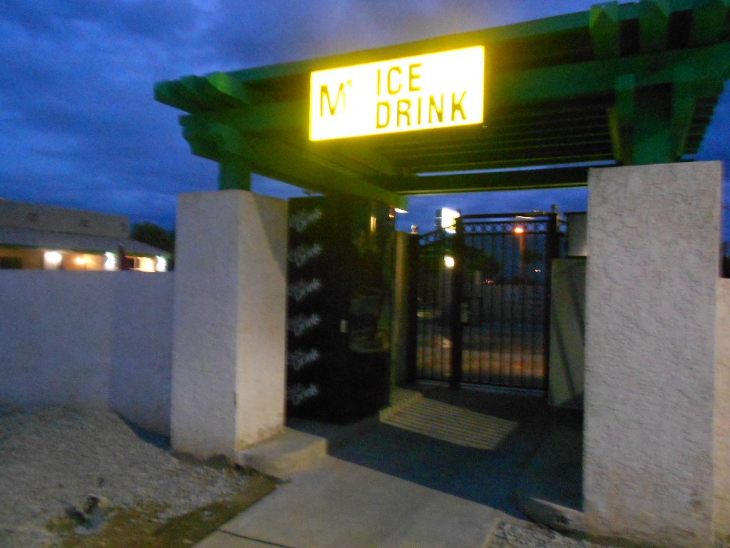 M Star Hotel Blythe-浴室