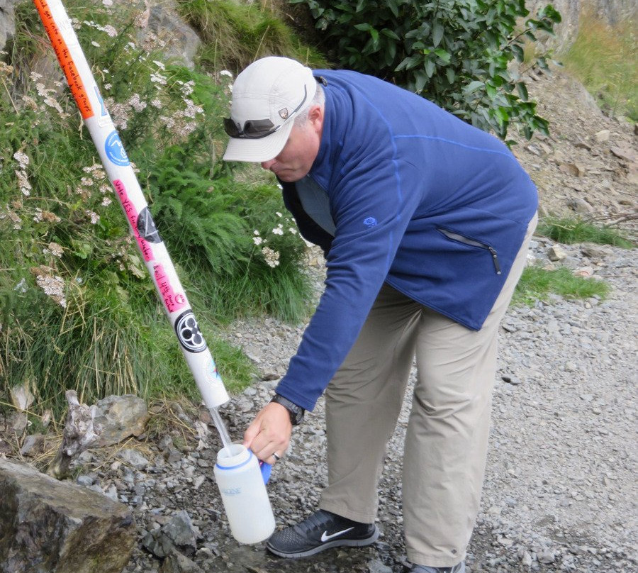 Fresh Spring Water at Mile 109景点图片