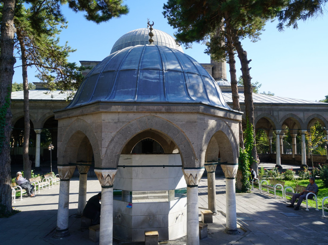 Kursunlu Camii
