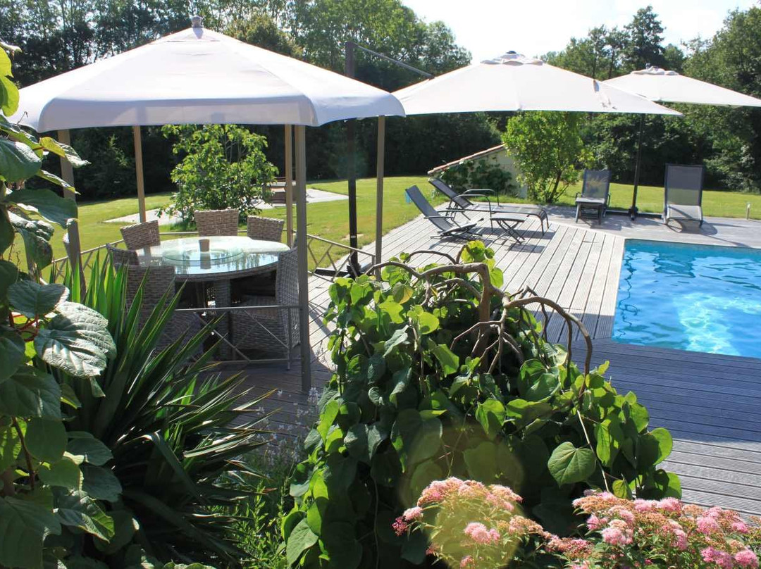 La Grange aux Peintres主图