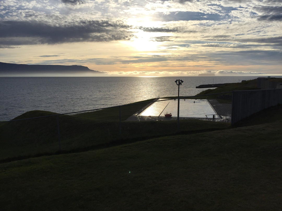 Swimmingpool-Hofsos必去景点