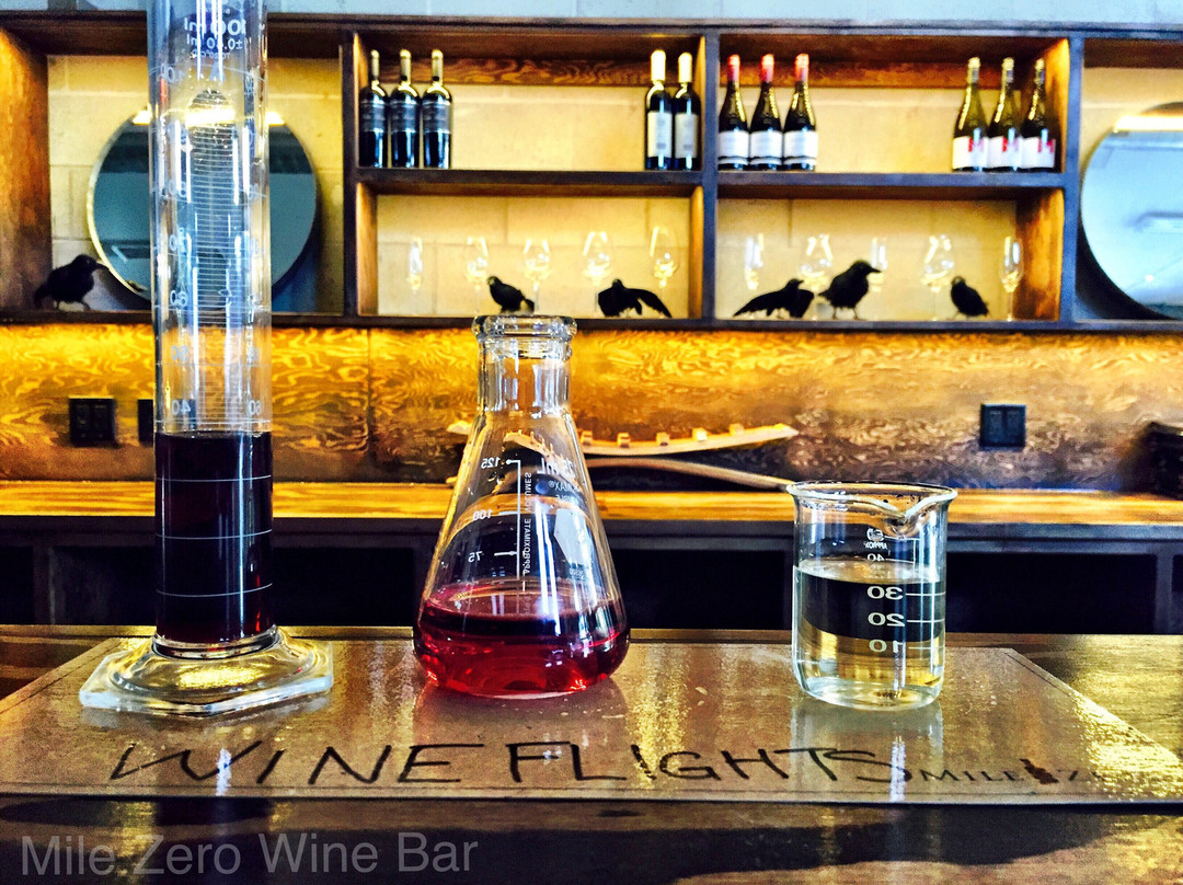 Mile Zero Wine Bar-彭蒂克顿必去景点