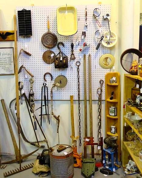 Hickory Antiques Mall景点图片