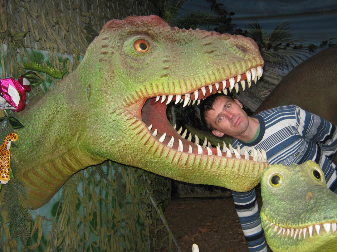 Exposition of Dinosaurs-阿卢什塔必去景点
