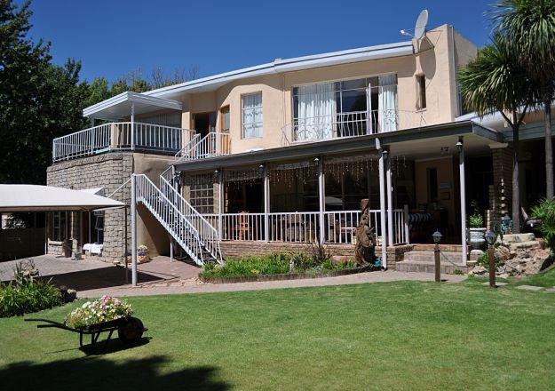 Ficksburg酒店住宿-Woodpecker Guesthouse