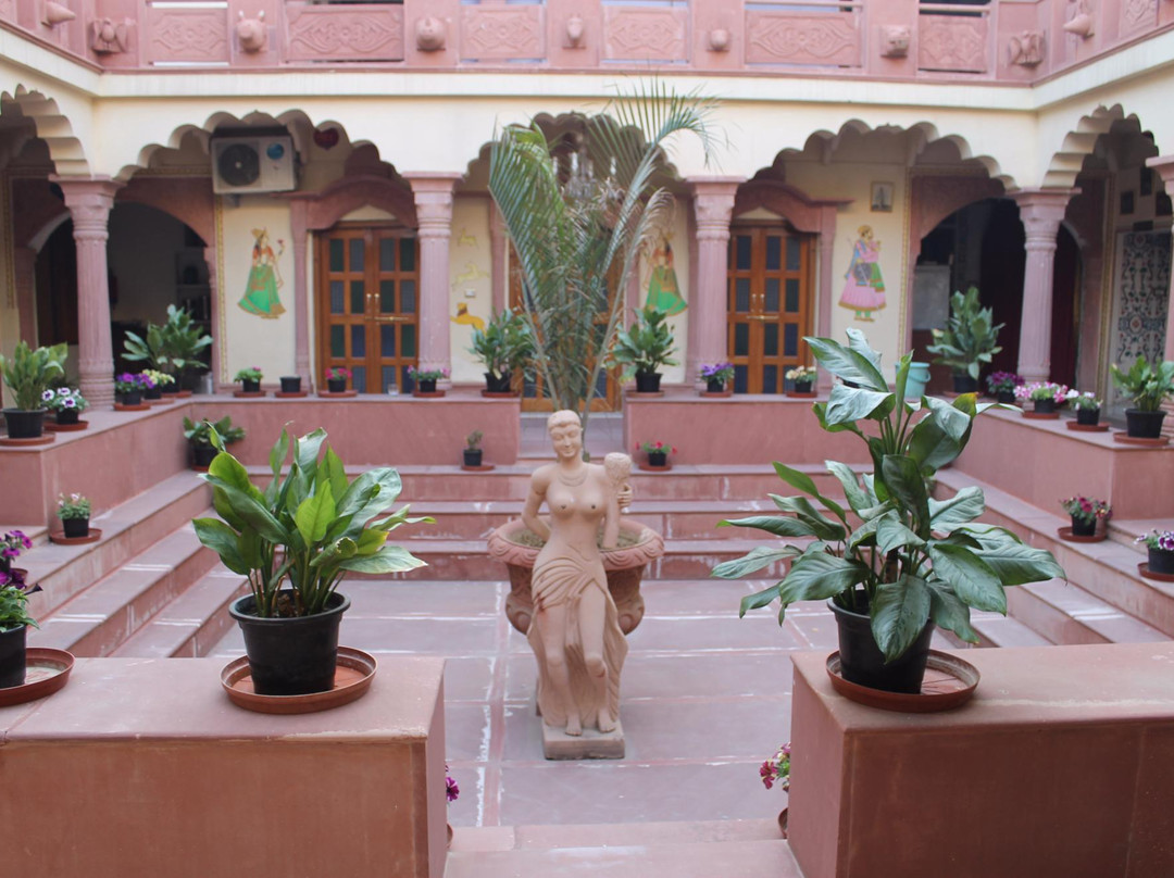 Mahwa酒店住宿-Suroth Mahal