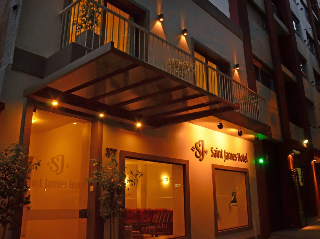Hotel Saint James主图