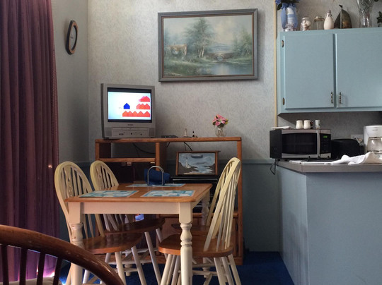 Bailey's Beach Resort主图