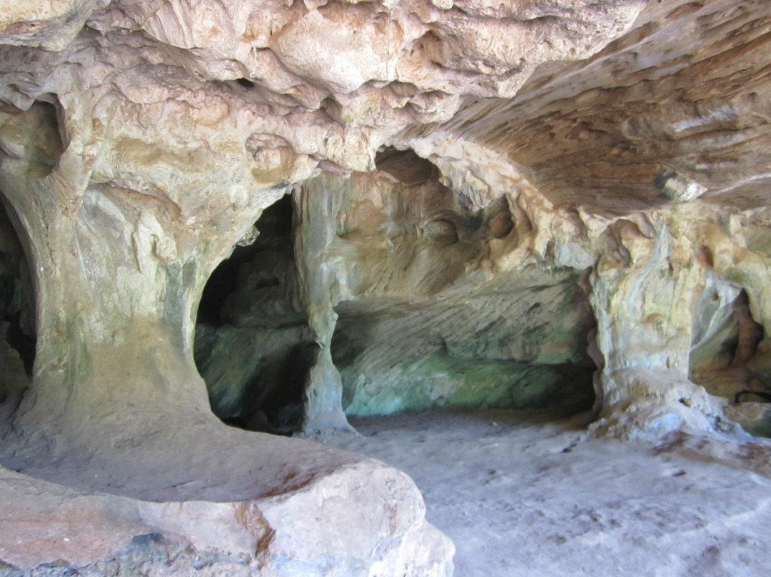 Gruta Do Limoeiro景点图片