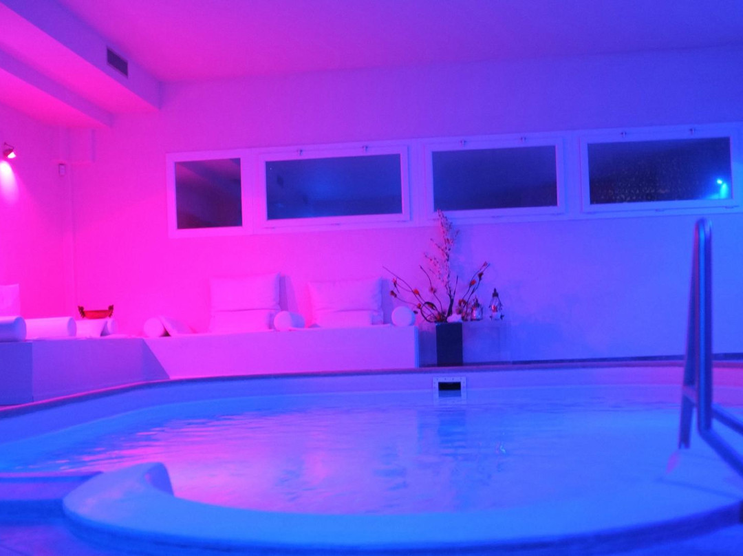 Country Wellness SPA景点图片