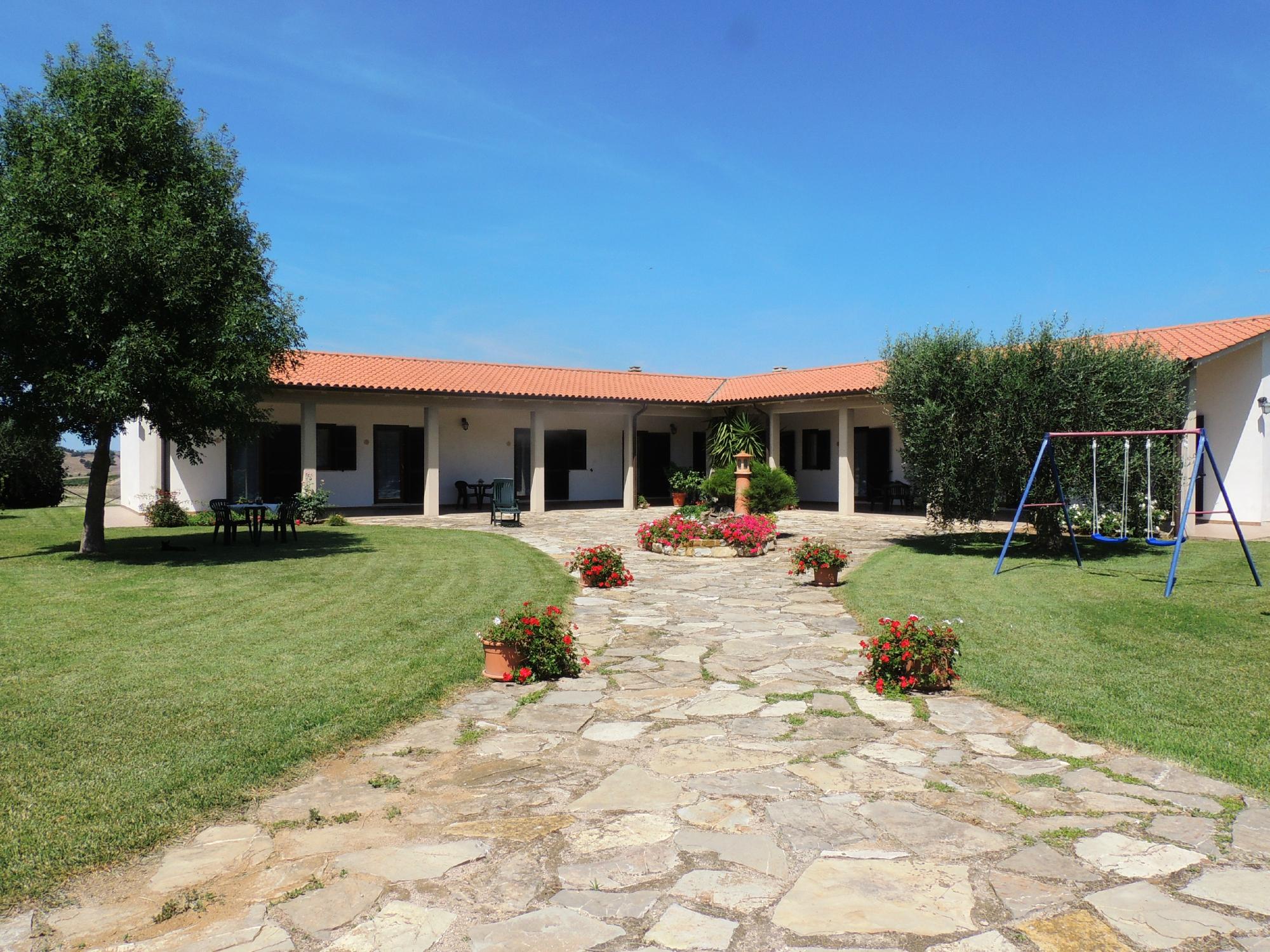 Agriturismo Poggio Tondo-官方