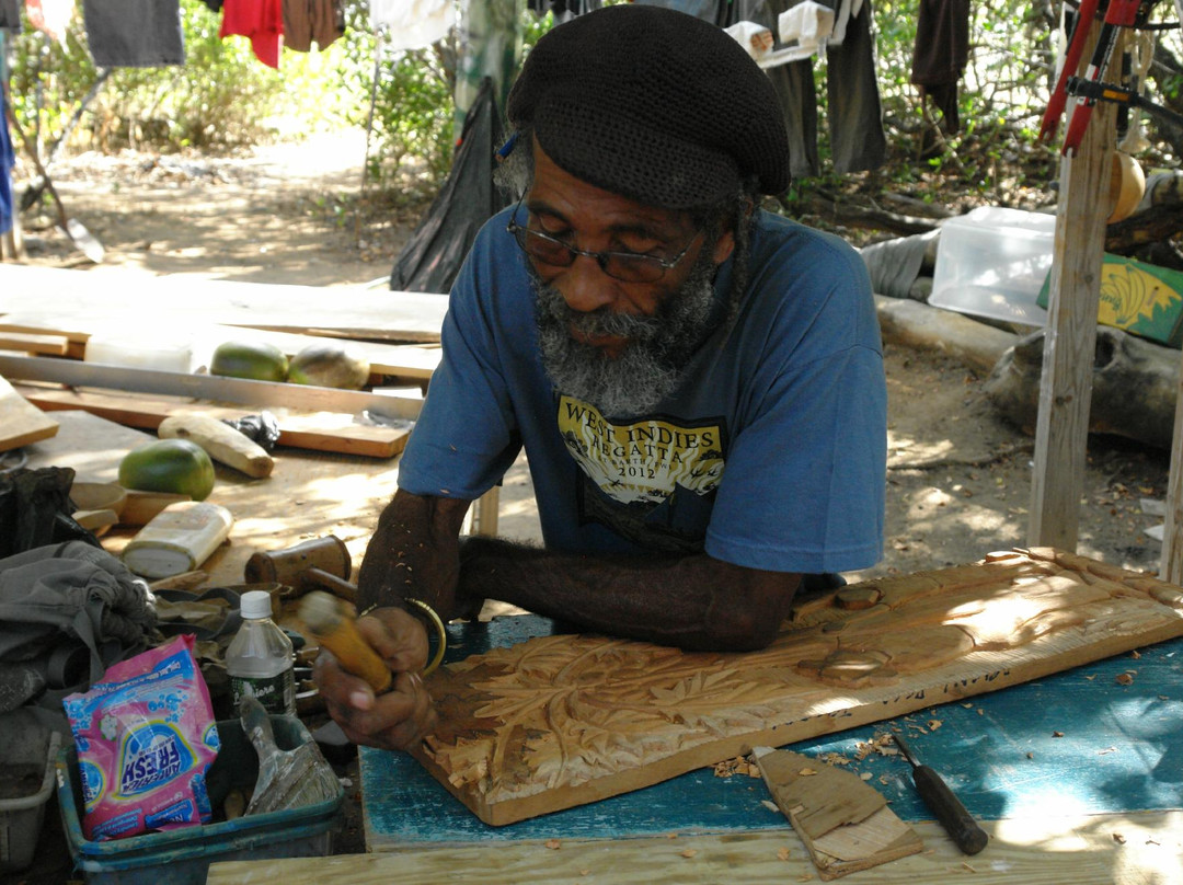 Aragorn's Studio-托土拉必去景点