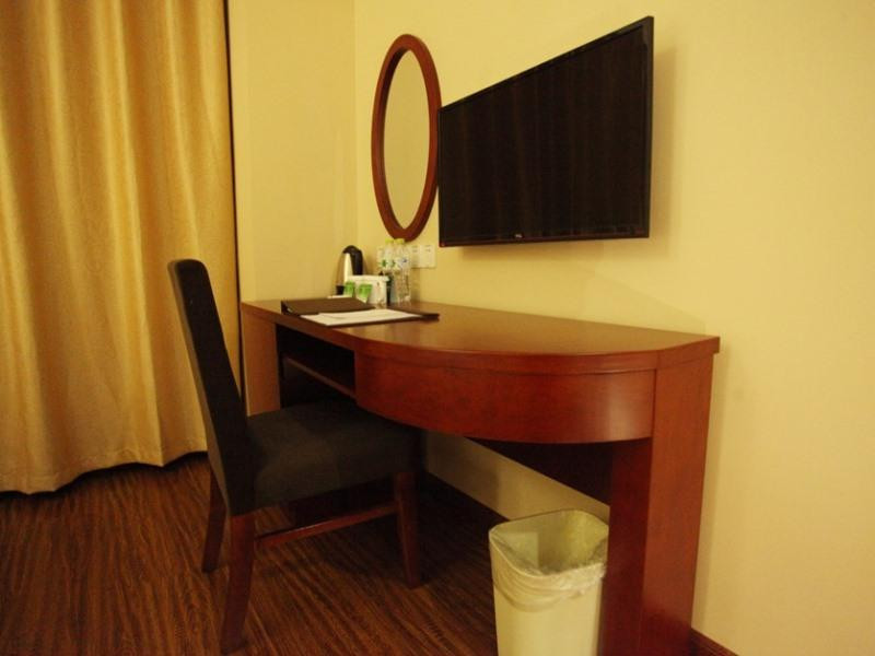 格林豪泰宿迁沭阳上海南路大润发商务酒店主图