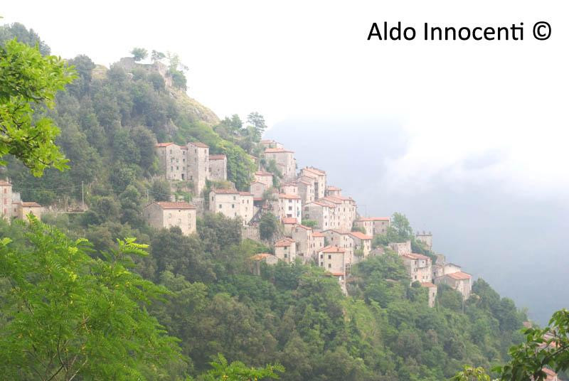 Rocca di Lucchio-Bagni di Lucca必去景点