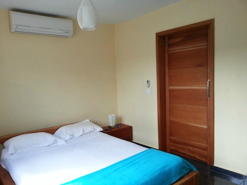 Biran酒店住宿-Cat on the Moon